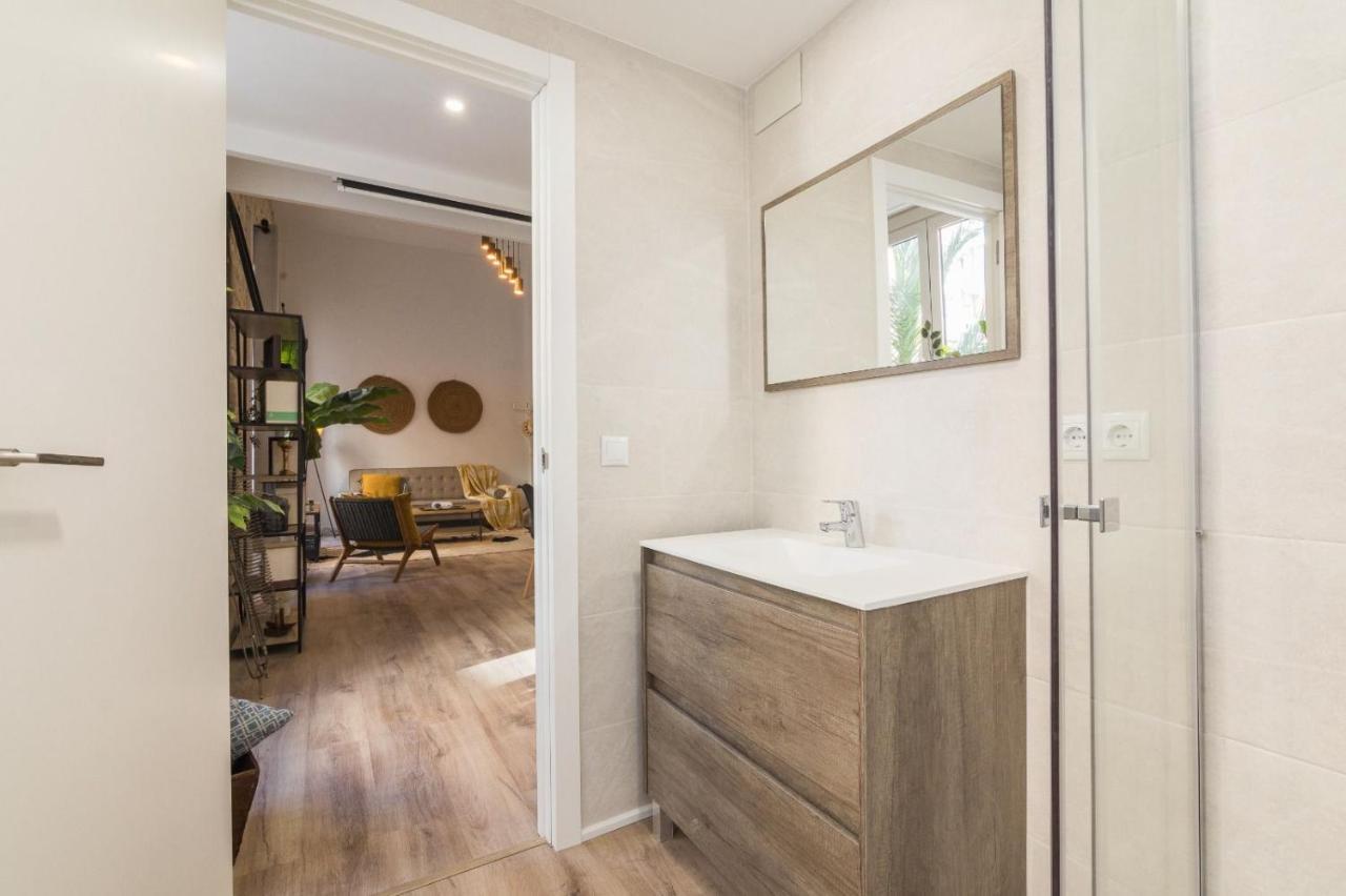 Hb Apartments - Apartamento Plaza Luceros Playa Alicante Loft Com Buitenkant foto