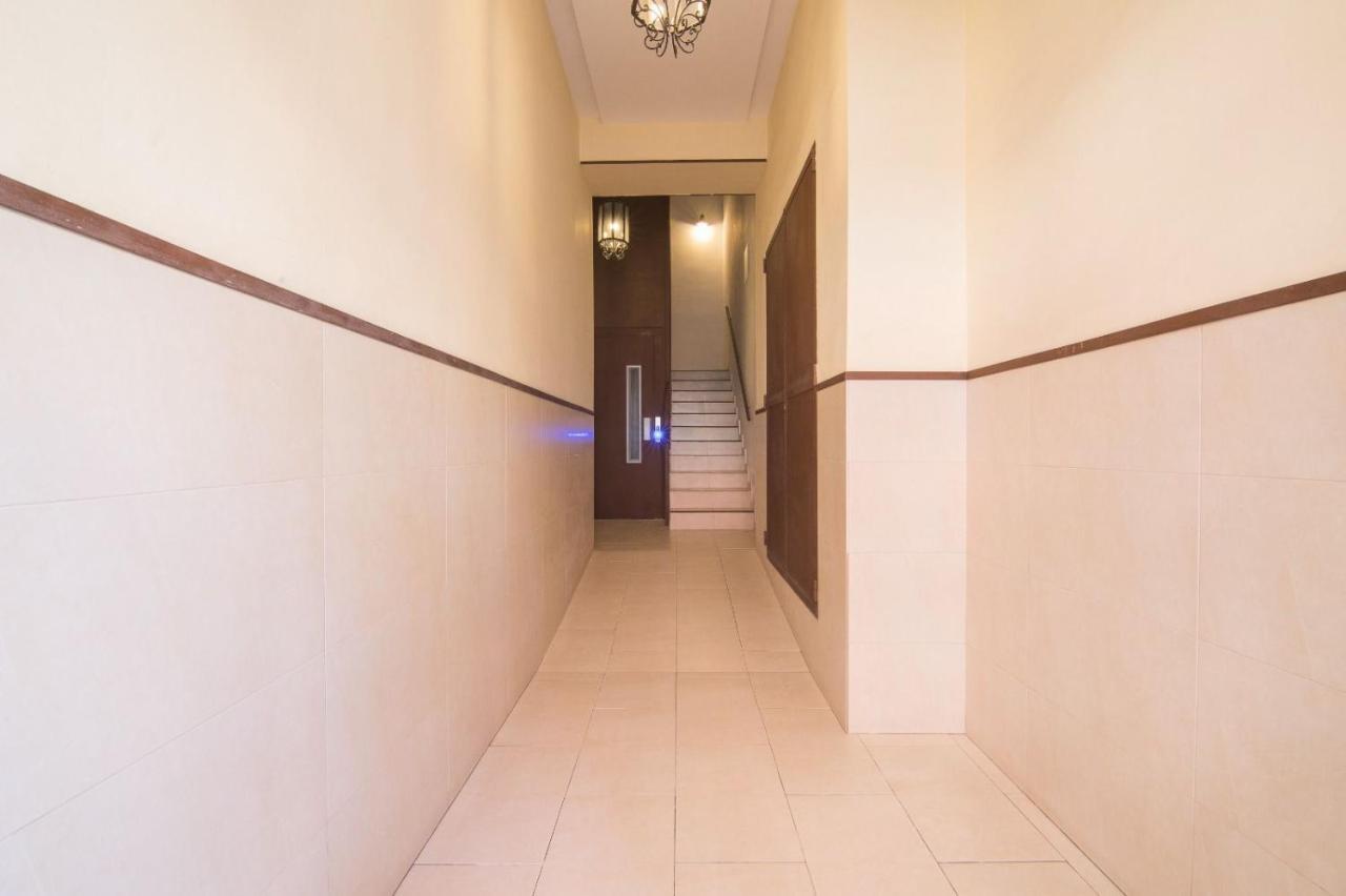 Hb Apartments - Apartamento Plaza Luceros Playa Alicante Loft Com Buitenkant foto